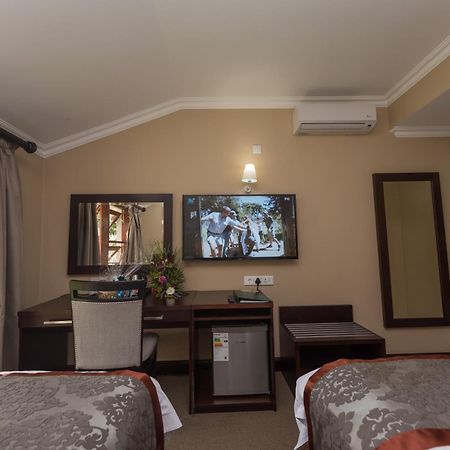 Sunbird Lilongwe Hotell Exteriör bild