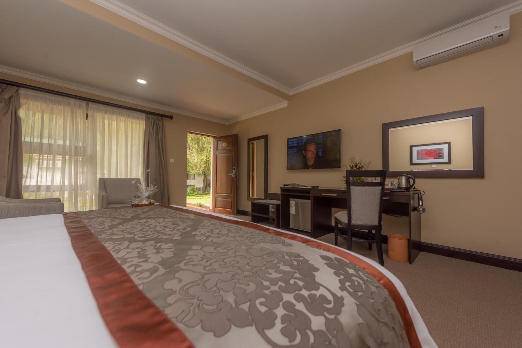 Sunbird Lilongwe Hotell Exteriör bild