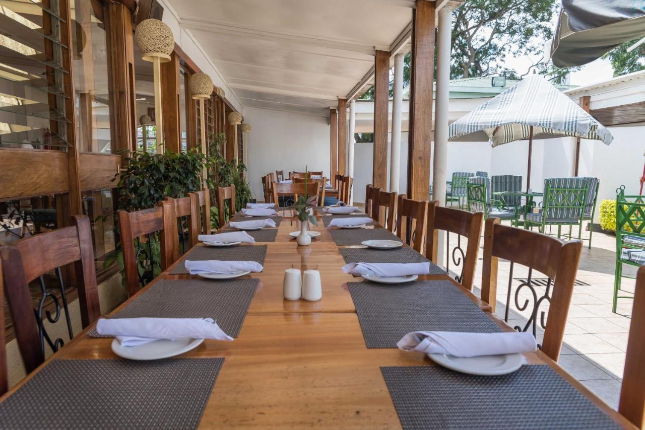 Sunbird Lilongwe Hotell Exteriör bild