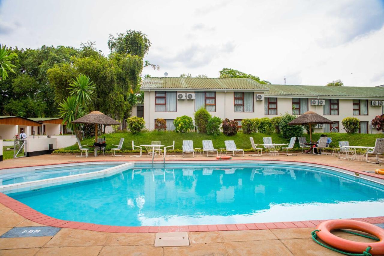 Sunbird Lilongwe Hotell Exteriör bild