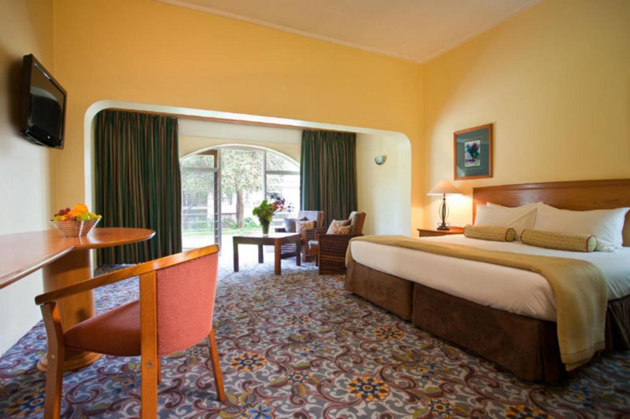 Sunbird Lilongwe Hotell Exteriör bild